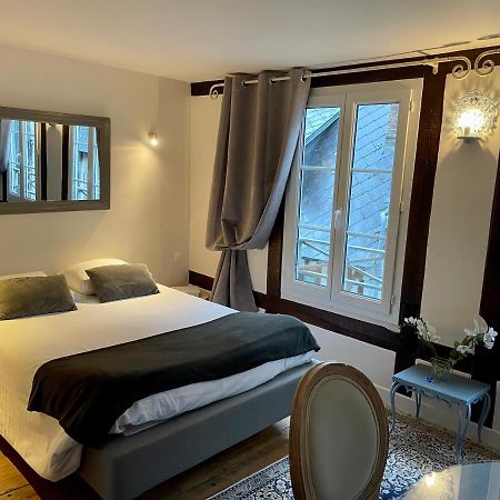 Ferienwohnung La Parenthese Du Capucin Honfleur Exterior foto