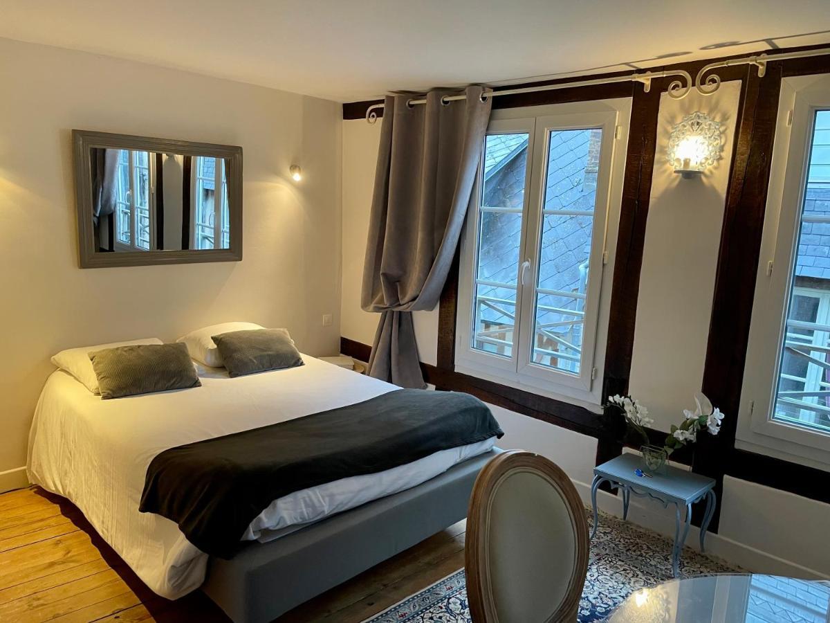 Ferienwohnung La Parenthese Du Capucin Honfleur Exterior foto